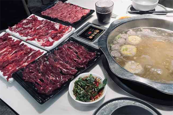 黄三牛火锅
