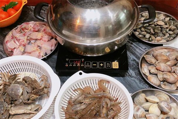 福兴楼海鲜蒸汽火锅