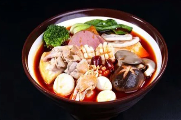 榆树鼎盛麻辣烫加盟