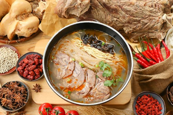 牛汤哥慢熬牛肉汤加盟