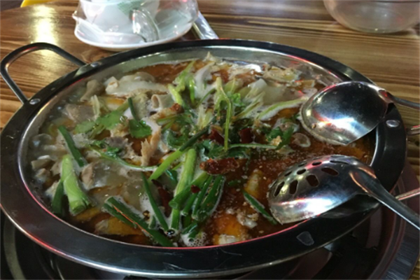 御品牛香牛杂火锅加盟