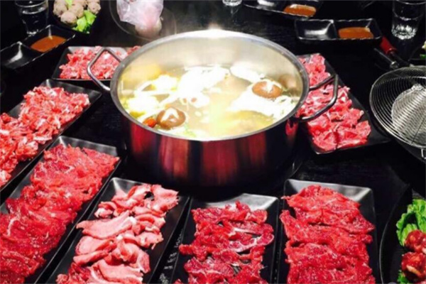 金域小筑牛肉火锅