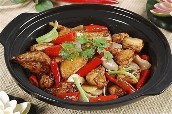 友佳奇味鸡煲