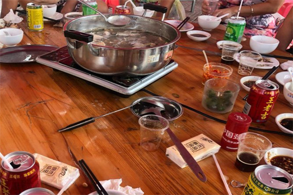 肥味羊火锅城加盟