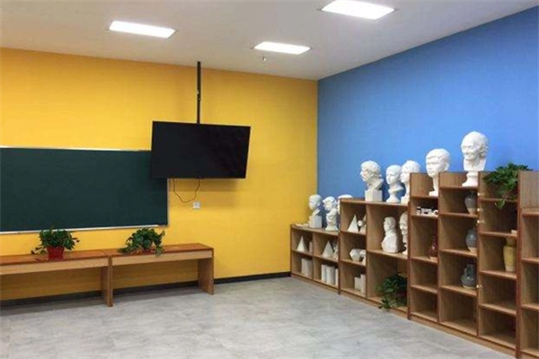 鑫泰艺术培训