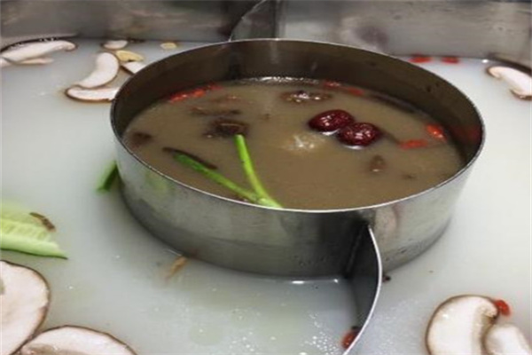 李汤汤火锅加盟