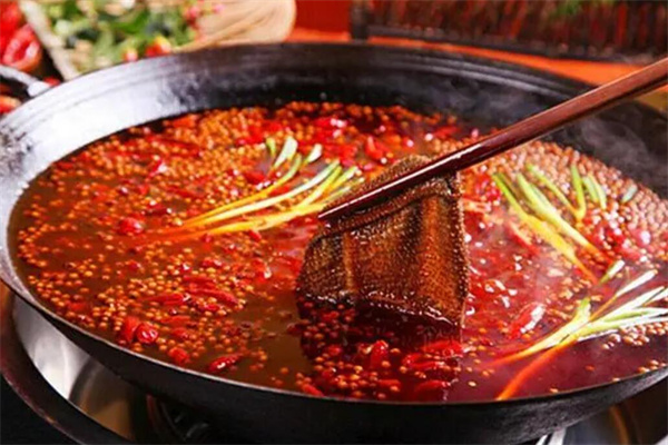 杨锅炊牛加盟