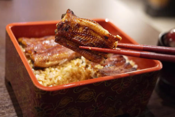 大腕鳗日本料理加盟
