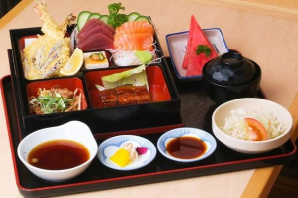 大雍胜日本料理加盟