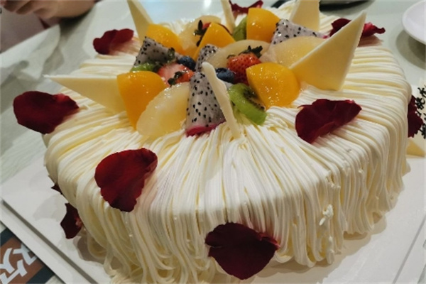 布莱诺蛋糕店