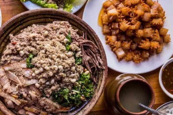 阿露家过手米线