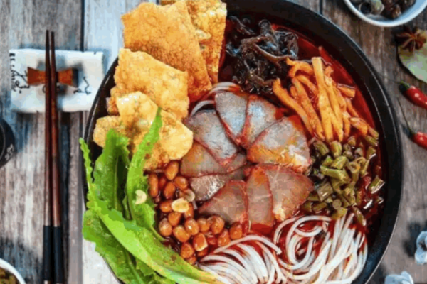 石小蛮乌鸡米线加盟多少钱?