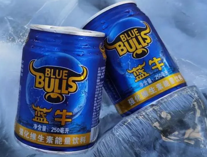 蓝牛饮料加盟费多少钱？
