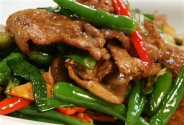 杨师傅辣椒炒肉