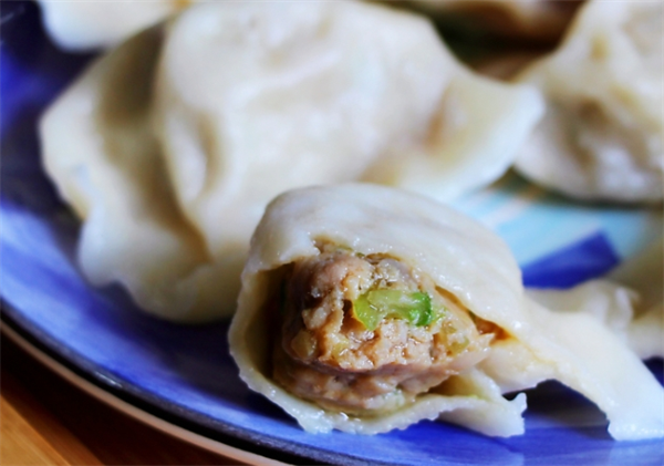 骆驼饺子馆