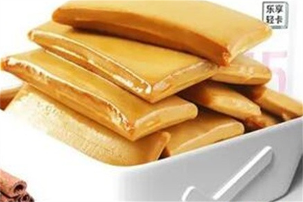青山寨休闲食品
