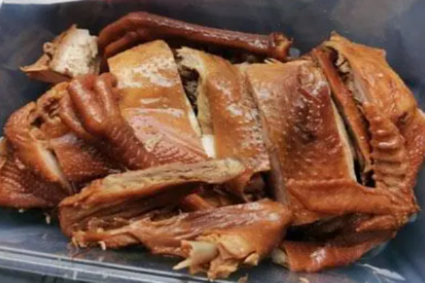 午坊街腊香卤鸡加盟店位置怎么选?