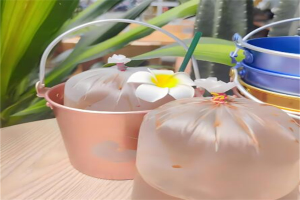 芭堤啦老挝奶茶加盟