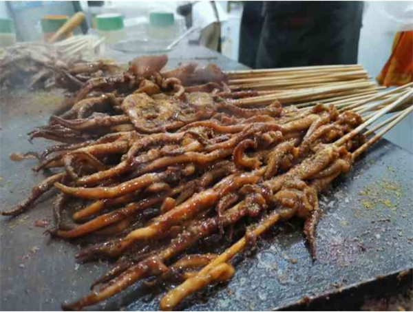 陈大焱大连铁板鲜鱿鱼