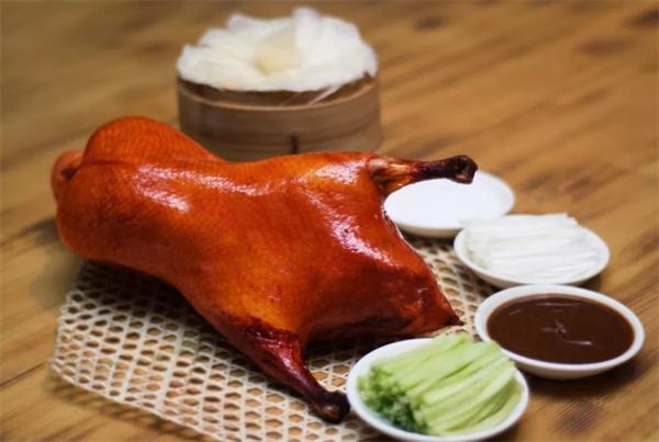 京师名炉烤鸭