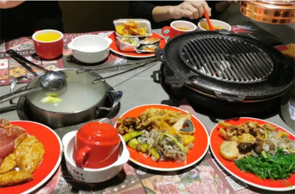 佰味龙自助火锅烤肉