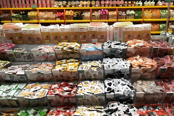 飞扬休闲食品加盟