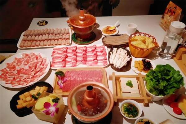 43°9羊火锅加盟