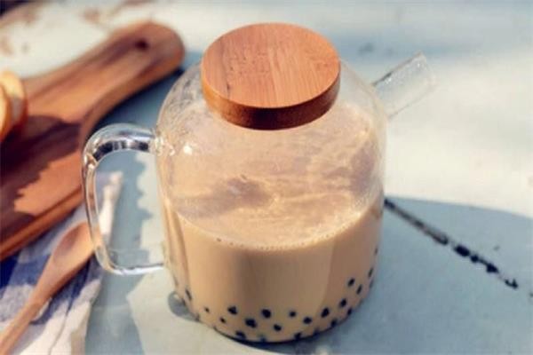 暴风雪奶茶