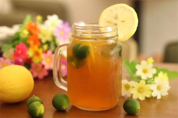 果园站奶茶