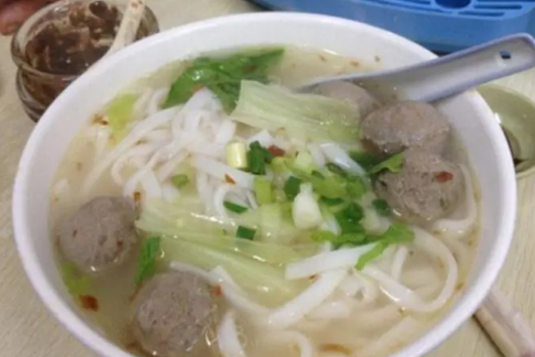 潮客原味汤粉王加盟