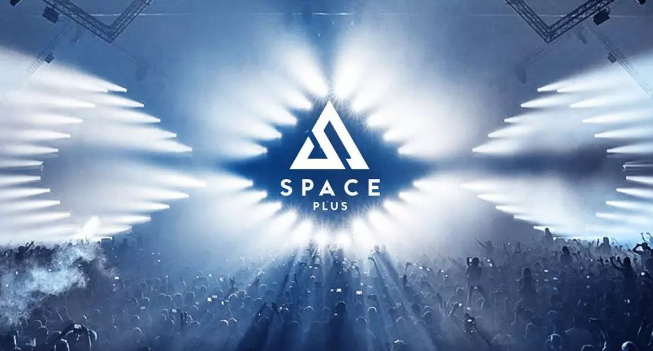 spaceplus酒吧