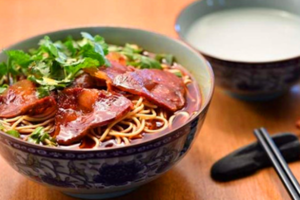 伟德牛肉面加盟