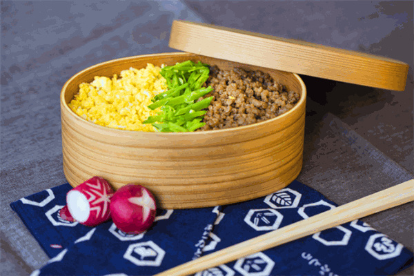泰资味快餐