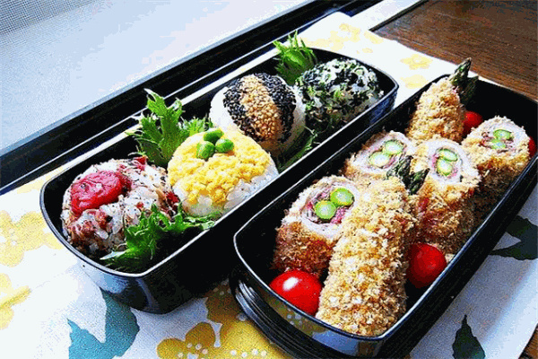 泰资味快餐