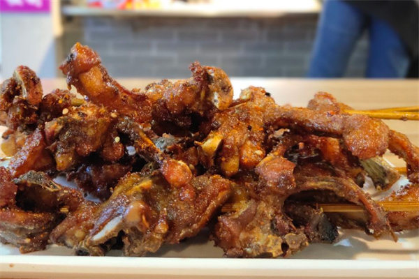 荆江鸡架
