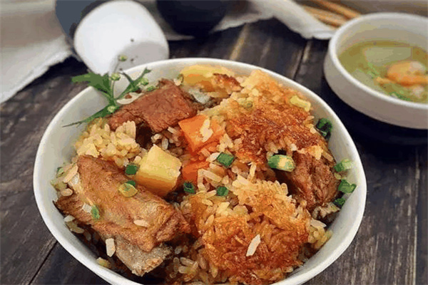 煲香婆煲仔饭