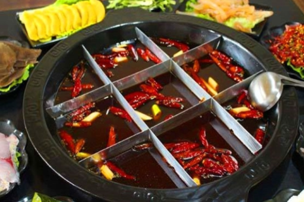 川湘粤风味火锅