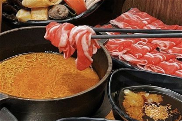 虾哺虾哺火锅