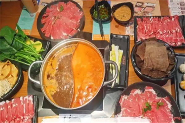 虾哺虾哺火锅