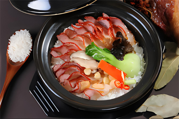 家之味煲仔饭加盟