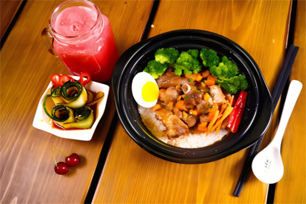 牛师傅煲仔饭加盟