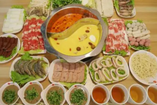 巴味鲜生态老火锅加盟