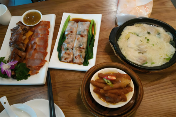 雅粤港式茶餐厅加盟