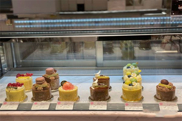 乐滋贝尔蛋糕店