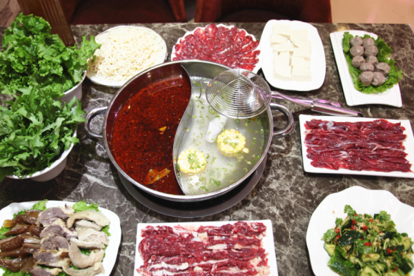 兴洪记鲜牛肉火锅加盟