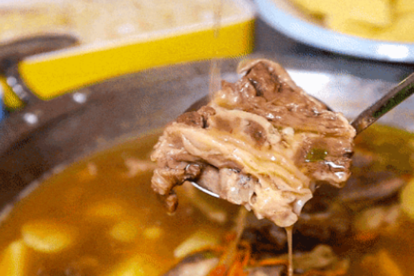 阿宝牛骨火锅加盟