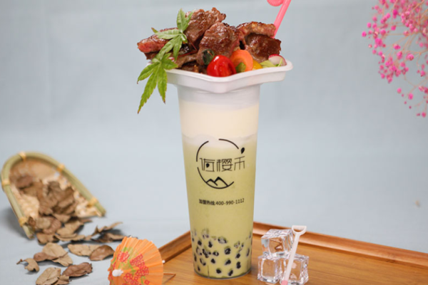 佐樱禾街头牛排杯