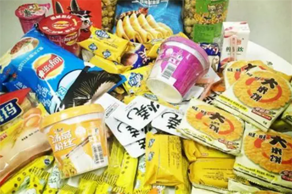 喵喵小站零食加盟