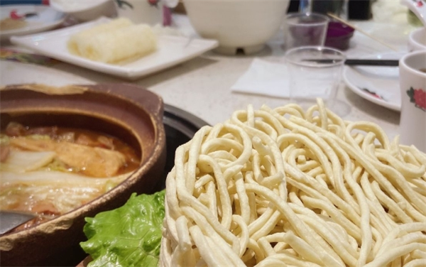 福笙记粤式牛杂煲