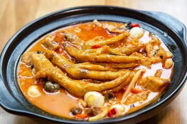京皇廷田螺鸭脚煲加盟
